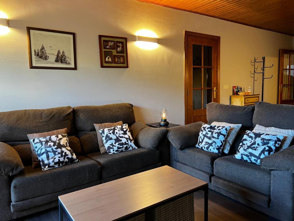 Chalet A Nahuja Eksteriør bilde