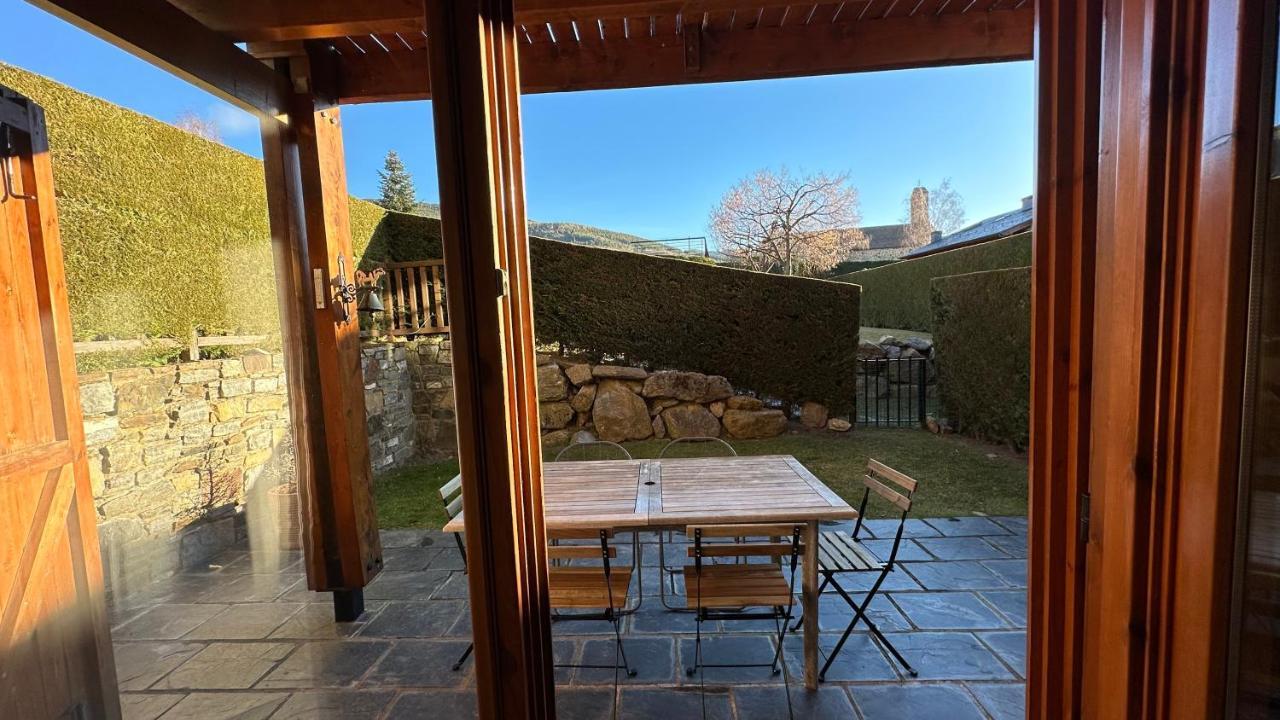 Chalet A Nahuja Eksteriør bilde
